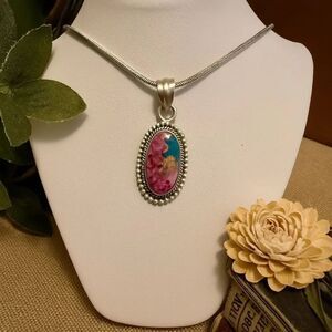 Beautiful Oval Kingman Pink Dahlia Turquoise Necklace Pendant Southwestern New *